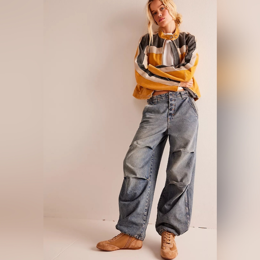 We The Free Newbies Solid Slouchy Jeans Size Waist 33/XL